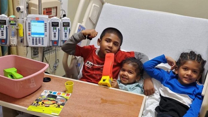 Siblings Helping them cope with childhood cancer